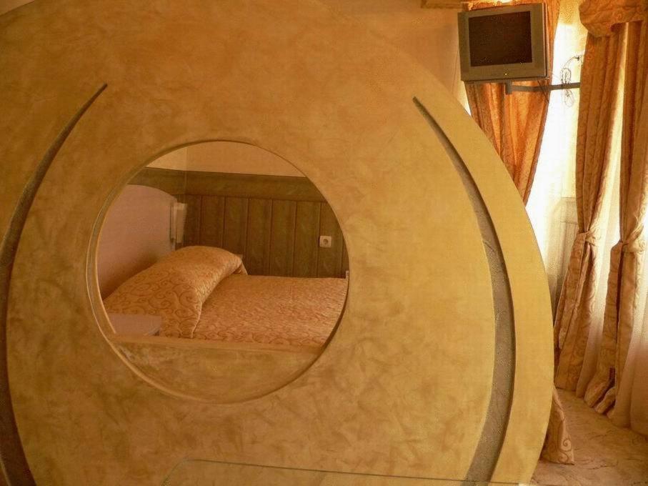 Hotel Dali Plovdiv Quarto foto